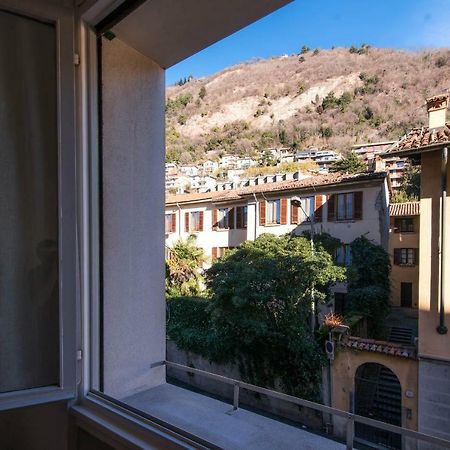 Al Piccolo Molo Apartment Como Exterior photo
