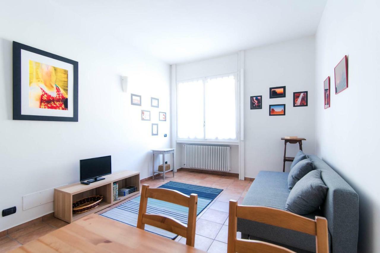 Al Piccolo Molo Apartment Como Exterior photo